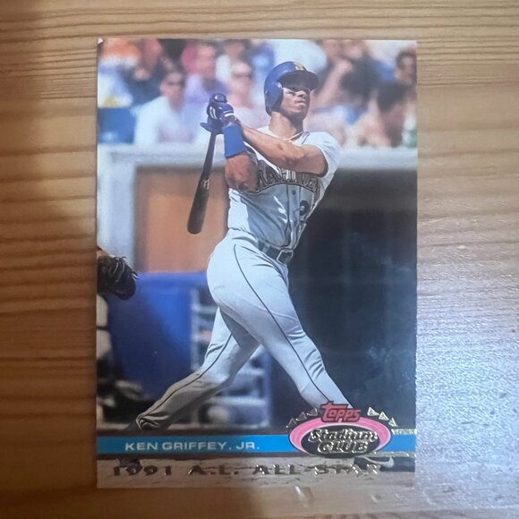 Ken Griffey Jr. 1991 Topps Stadium Club #70 Good Condition - Picture 1 of 2